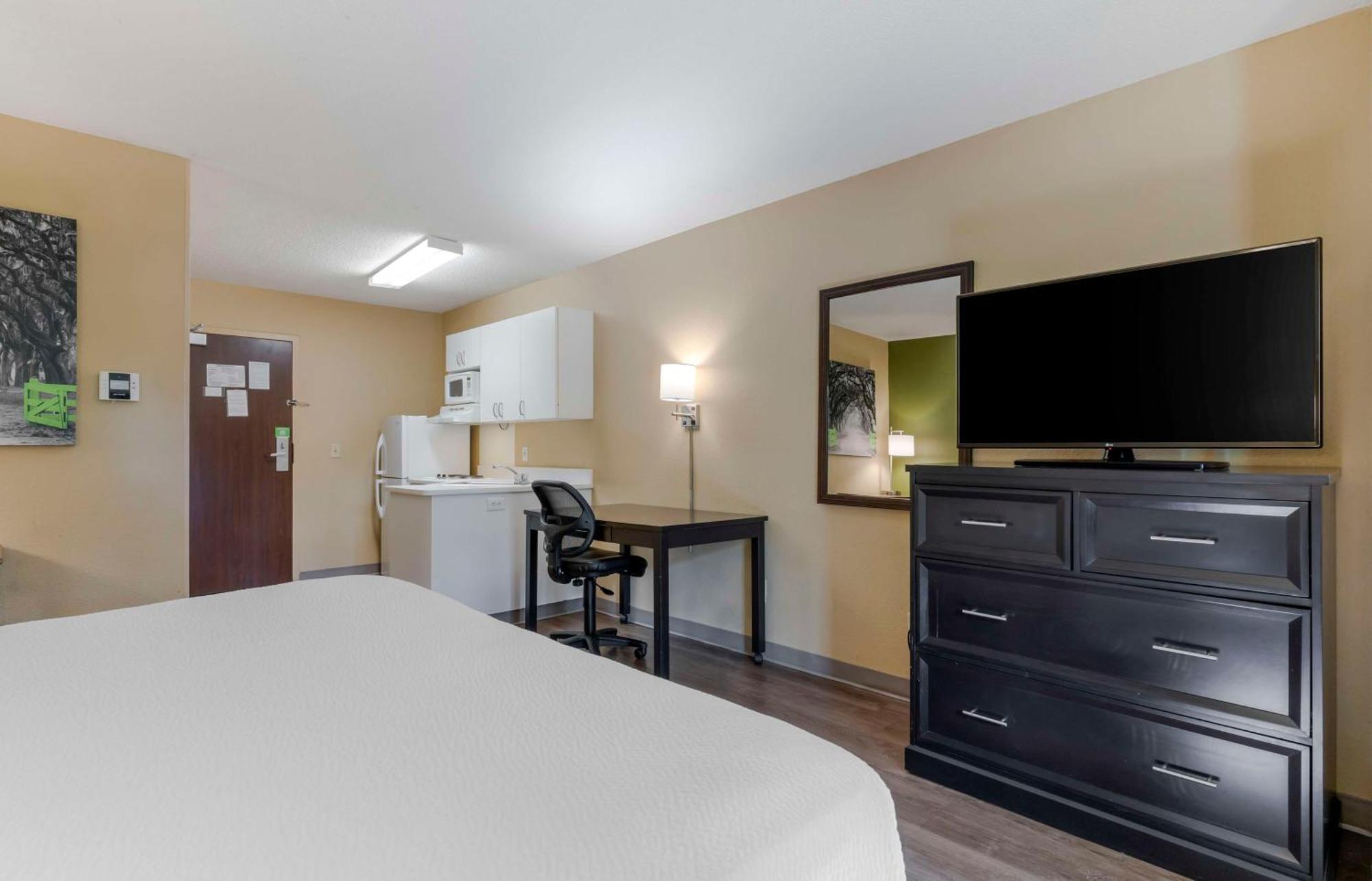 Extended Stay America Suites - San Diego - Mission Valley - Stadium Exterior foto